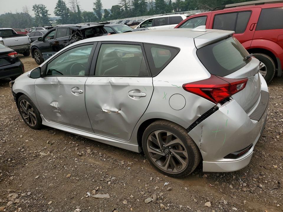 2016 SCION IM BASE — Фото 2 из 12
