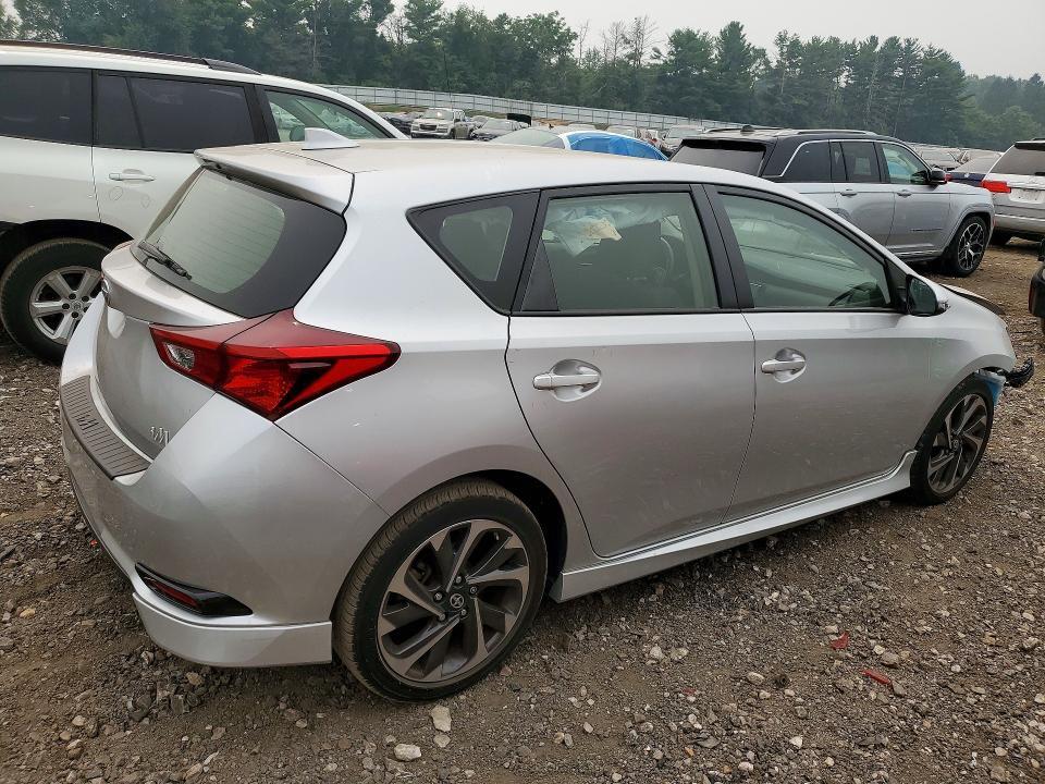 2016 SCION IM BASE — Фото 3 из 12