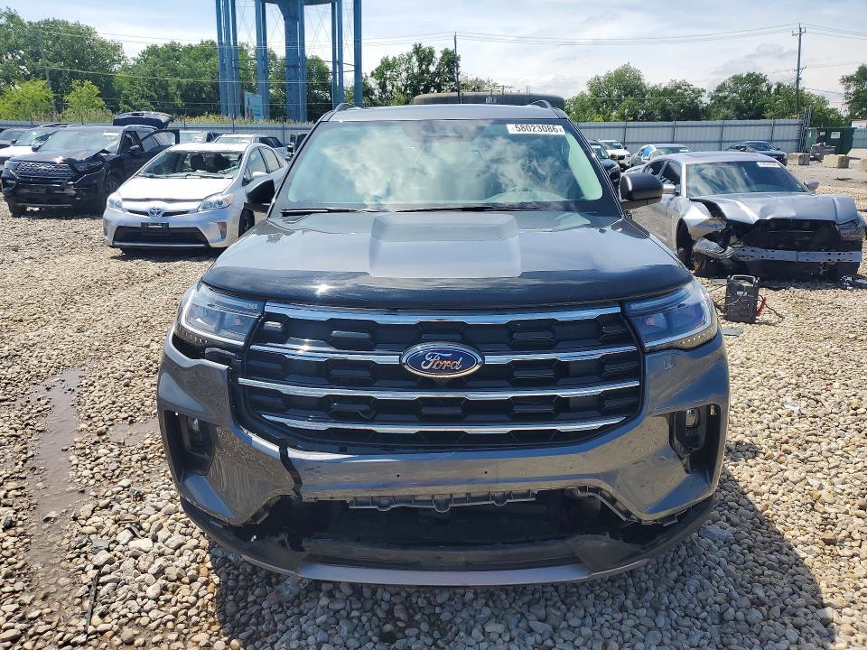 2025 FORD EXPLORER ACTIVE — Фото 5 из 13