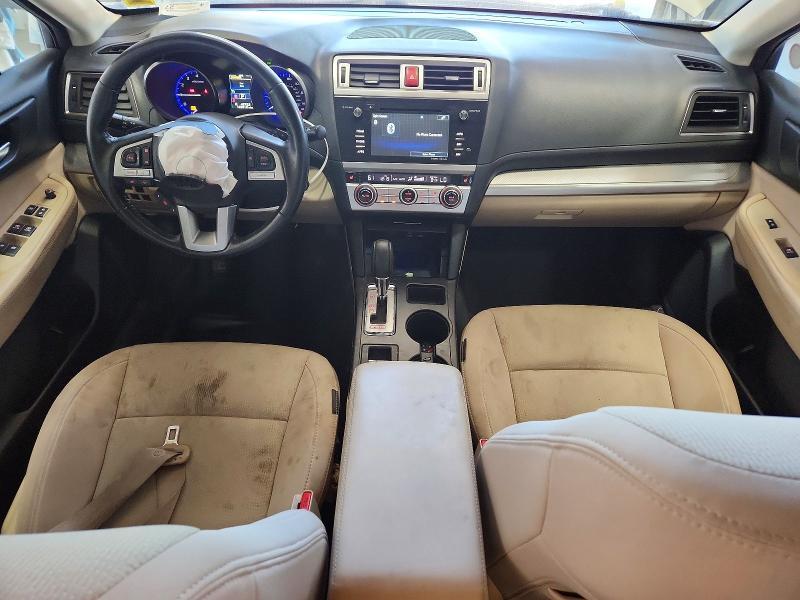 2016 SUBARU LEGACY 2.5I PREMIUM — Фото 8 из 12