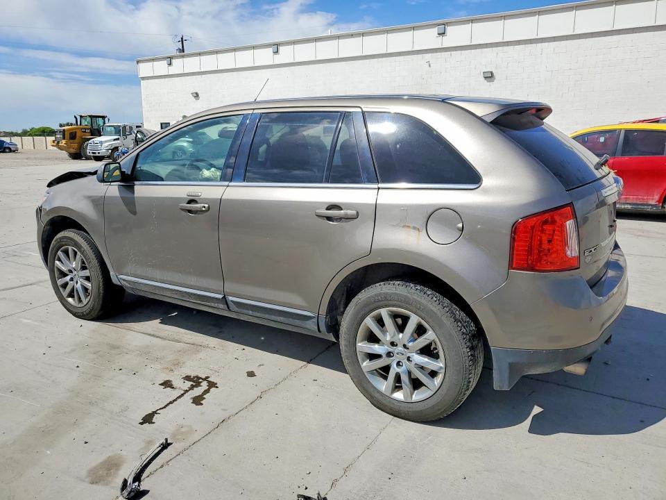 2FMDK4KCXDBC34785 2013 FORD EDGE photo no. 2