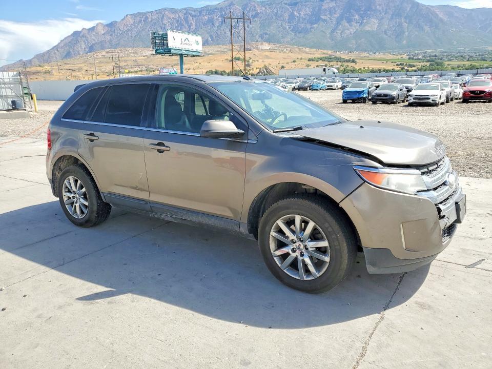 2FMDK4KCXDBC34785 2013 FORD EDGE photo no. 4