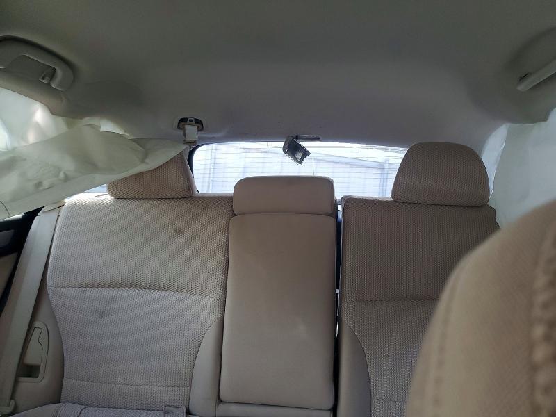 2016 SUBARU OUTBACK 2.5I PREMIUM — Фото 10 из 14