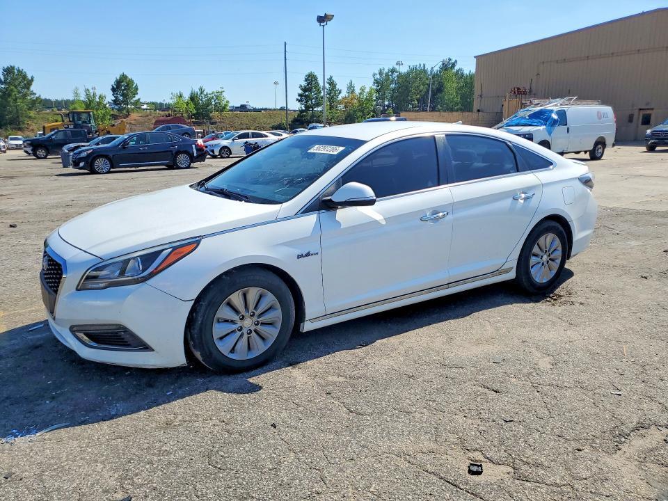 2017 HYUNDAI SONATA HYBRID SE