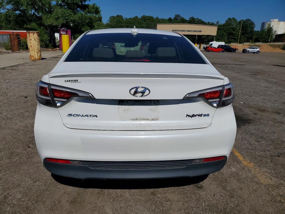 2017 HYUNDAI SONATA HYBRID SE — Фото 6 из 12
