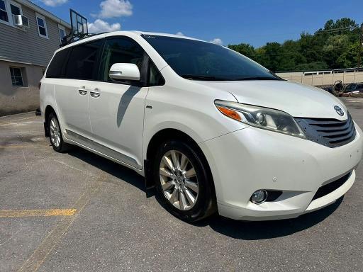 2016 TOYOTA SIENNA LIMITED PREMIUM 7-PASSENGER — Фото 4 из 10