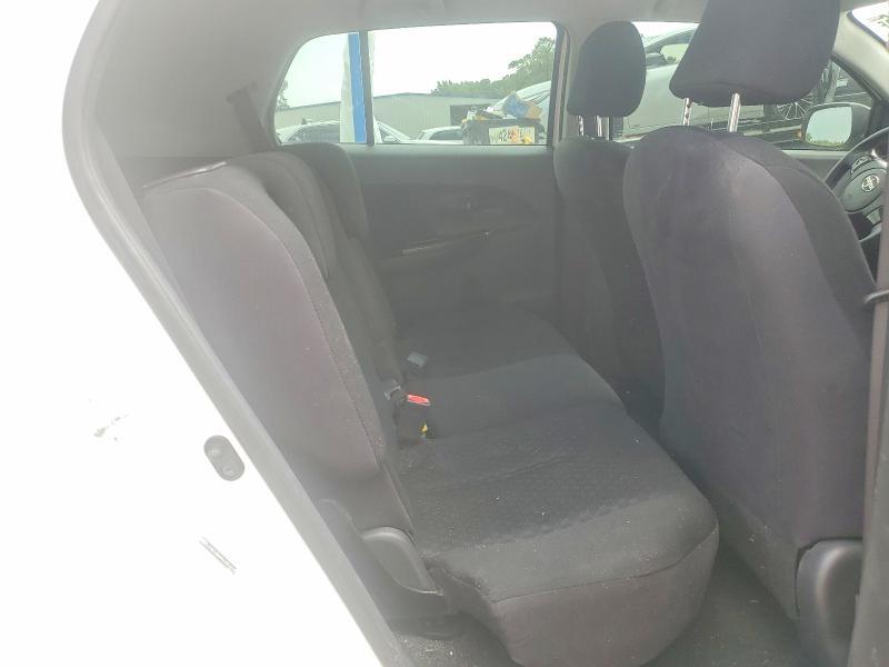 2010 TOYOTA SCION — Фото 10 из 13