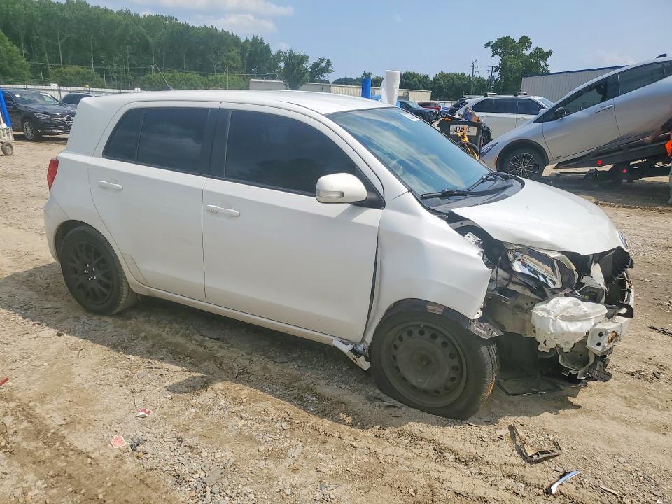 2010 TOYOTA SCION — Фото 4 из 13