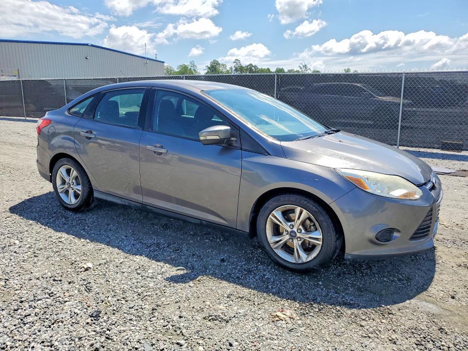 2013 FORD FOCUS SE — Фото 4 из 12