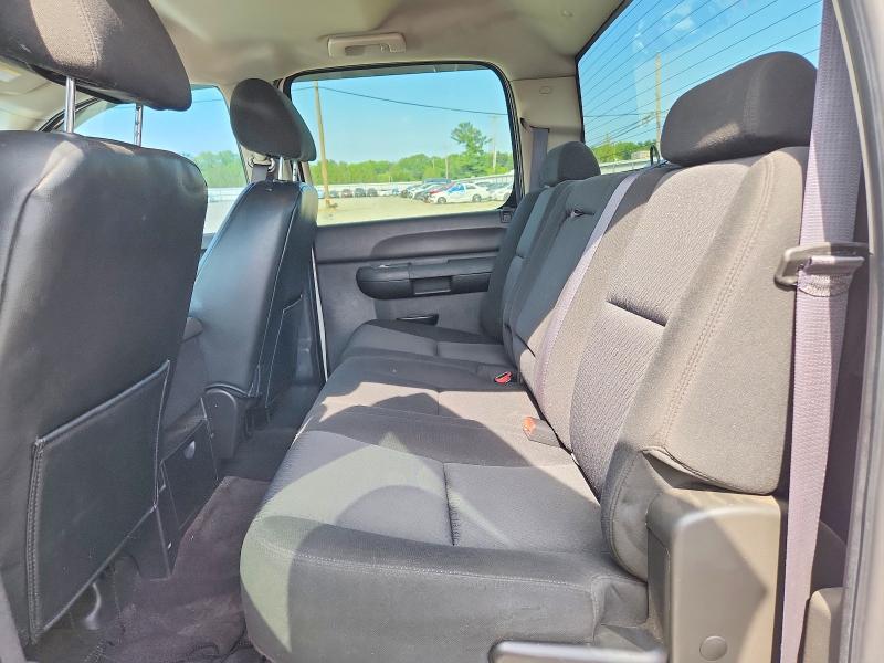 2011 CHEVROLET SILVERADO K1500 LT — Фото 10 из 13