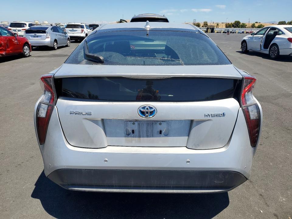 JTDKARFU2G3521573 2016 TOYOTA PRIUS photo no. 6