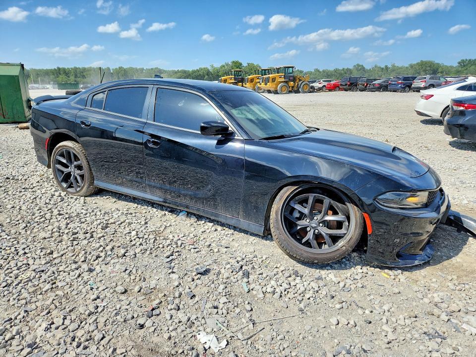 2021 DODGE CHARGER R/T — Фото 4 из 12