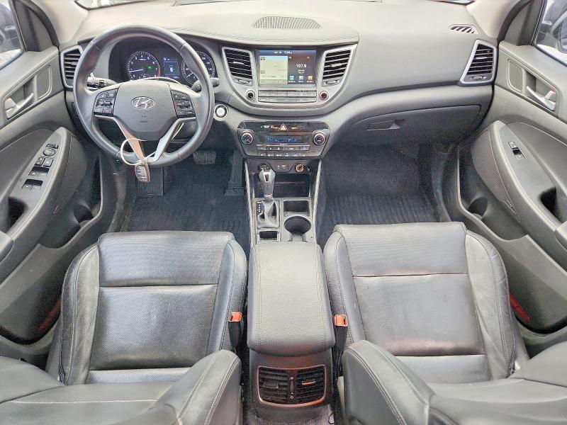 2017 HYUNDAI TUCSON SE PLUS — Фото 8 из 14