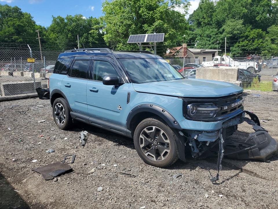2021 FORD BRONCO SPORT OUTER BANKS — Фото 4 из 12