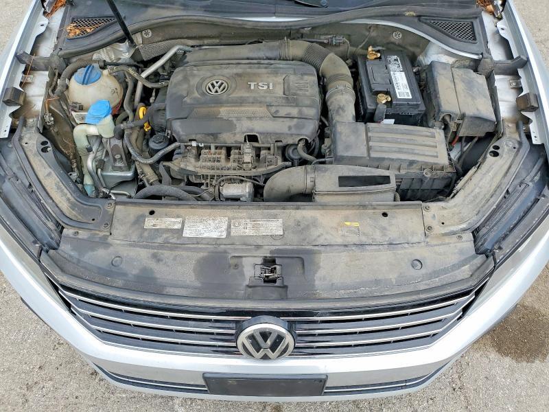 1VWBS7A34GC032010 2016 VOLKSWAGEN PASSAT photo no. 11