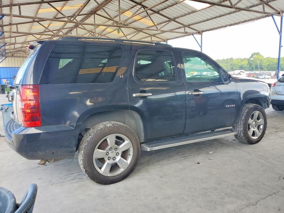 1GNSKBE05BR259435 2011 CHEVROLET TAHOE photo no. 3