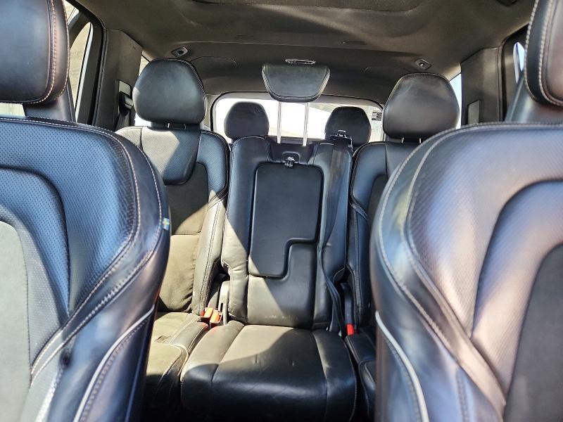 2016 VOLVO XC90 T6 — Фото 10 из 13