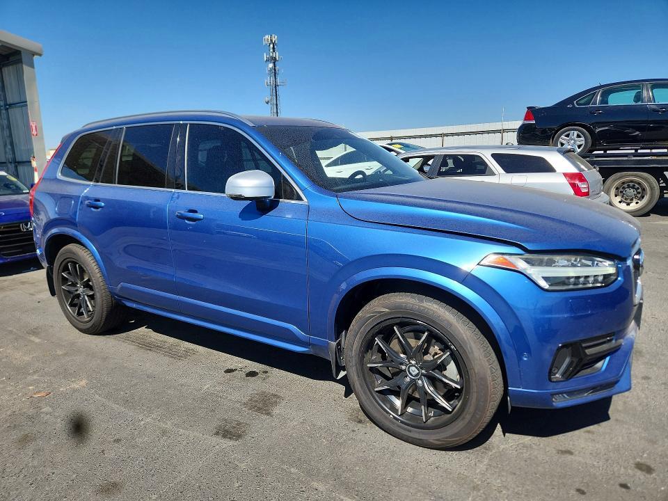 2016 VOLVO XC90 T6 — Фото 4 из 13