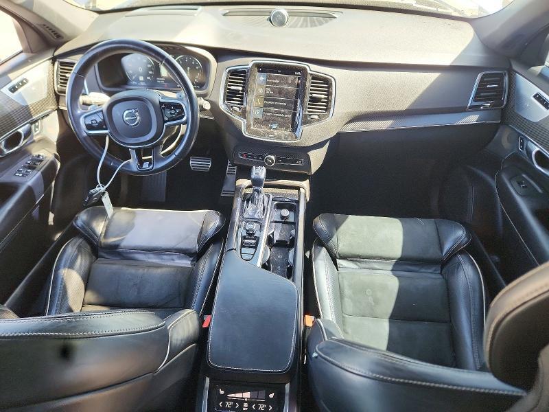 2016 VOLVO XC90 T6 — Фото 8 из 13