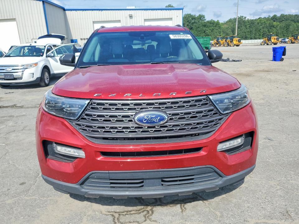 2021 FORD EXPLORER XLT — Фото 5 из 13