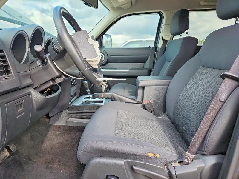 2011 DODGE NITRO SXT — Фото 7 из 13