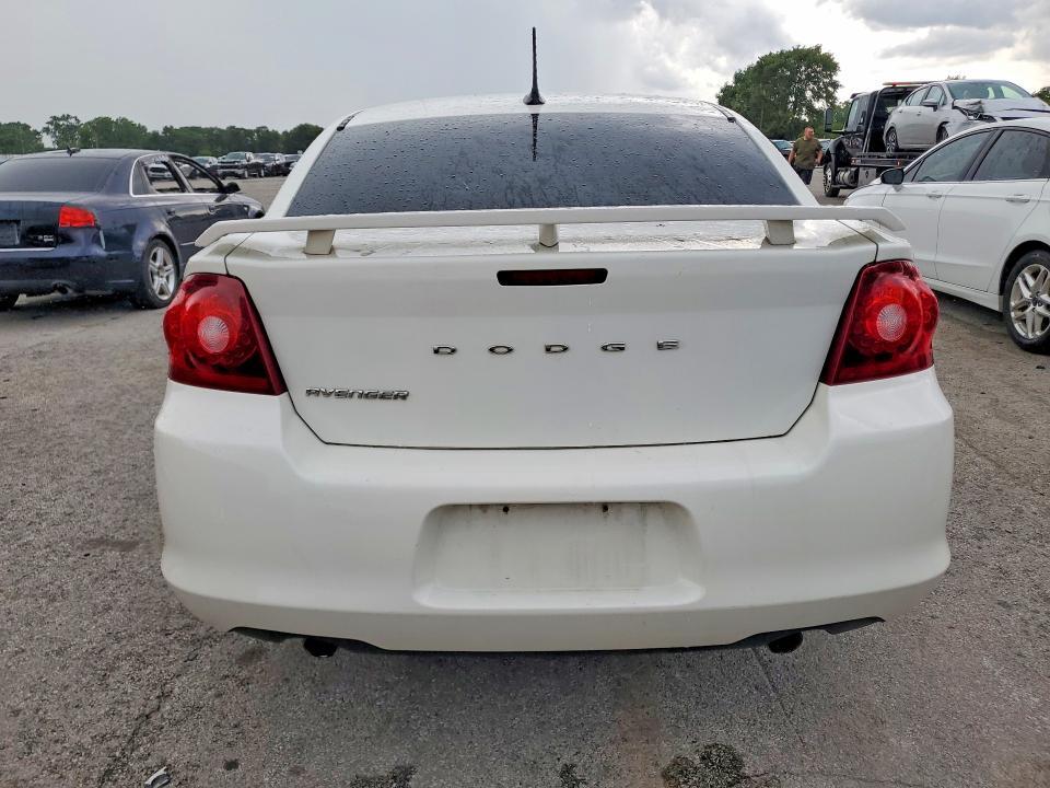 2011 DODGE AVENGER MAINSTREET — Фото 6 из 12