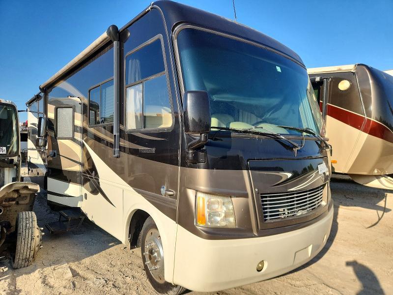 2011 FORD F53 1F66F5DY6B0A09569
