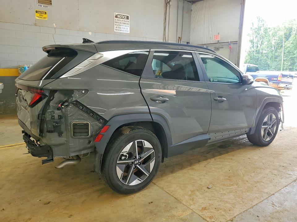 2025 HYUNDAI TUCSON SEL — Фото 3 из 13