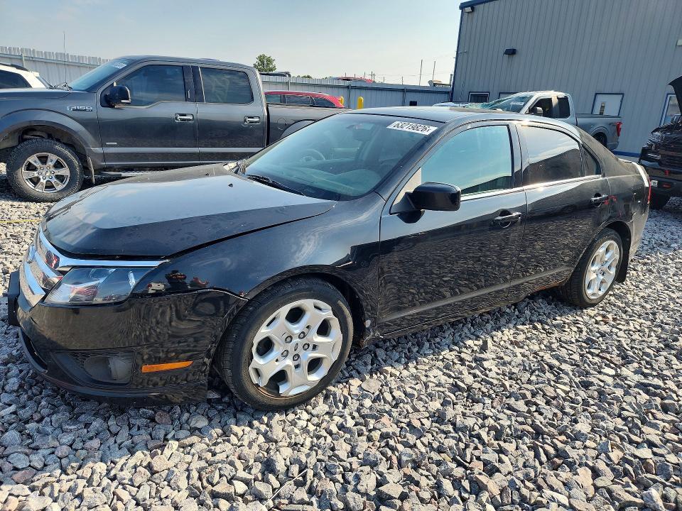 3FAHP0HAXBR218581 2011 FORD FUSION photo no. 1