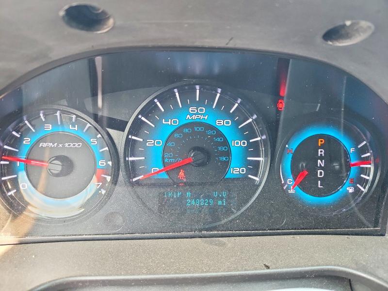 3FAHP0HAXBR218581 2011 FORD FUSION photo no. 9