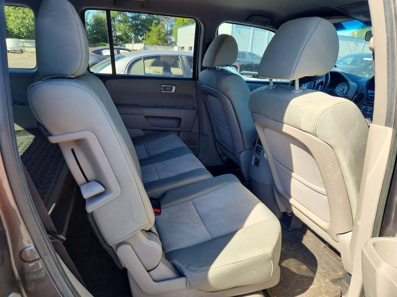 2013 HONDA PILOT LX — Фото 10 из 12
