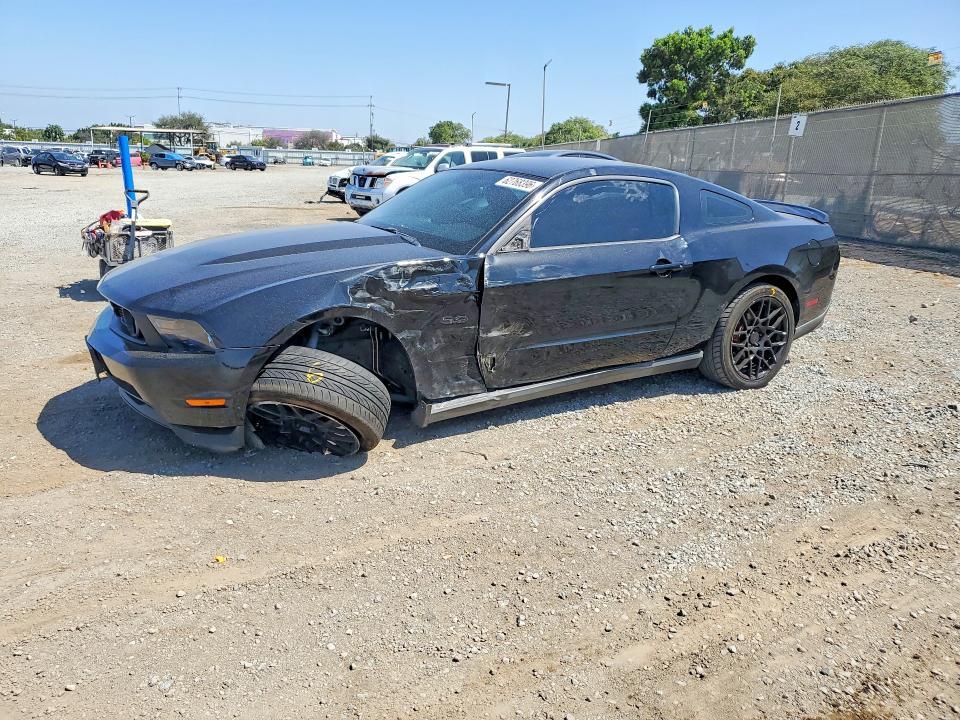 2011 FORD MUSTANG