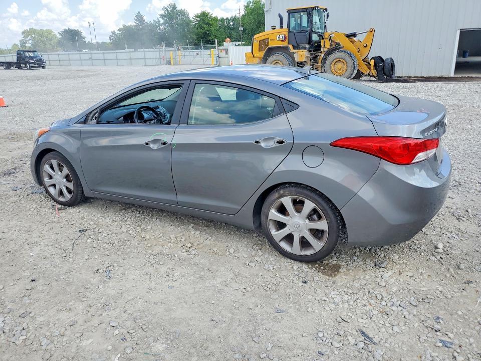 5NPDH4AE5DH327918 2013 HYUNDAI ELANTRA photo no. 2