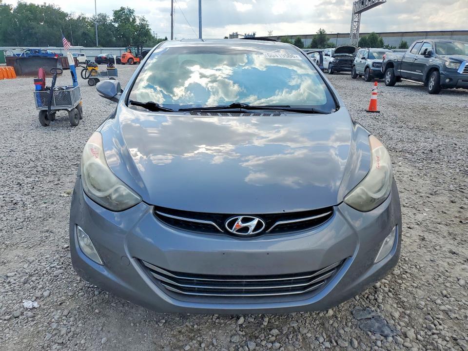 5NPDH4AE5DH327918 2013 HYUNDAI ELANTRA photo no. 5