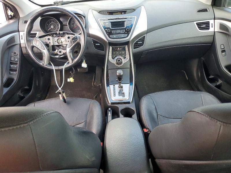 5NPDH4AE5DH327918 2013 HYUNDAI ELANTRA photo no. 8