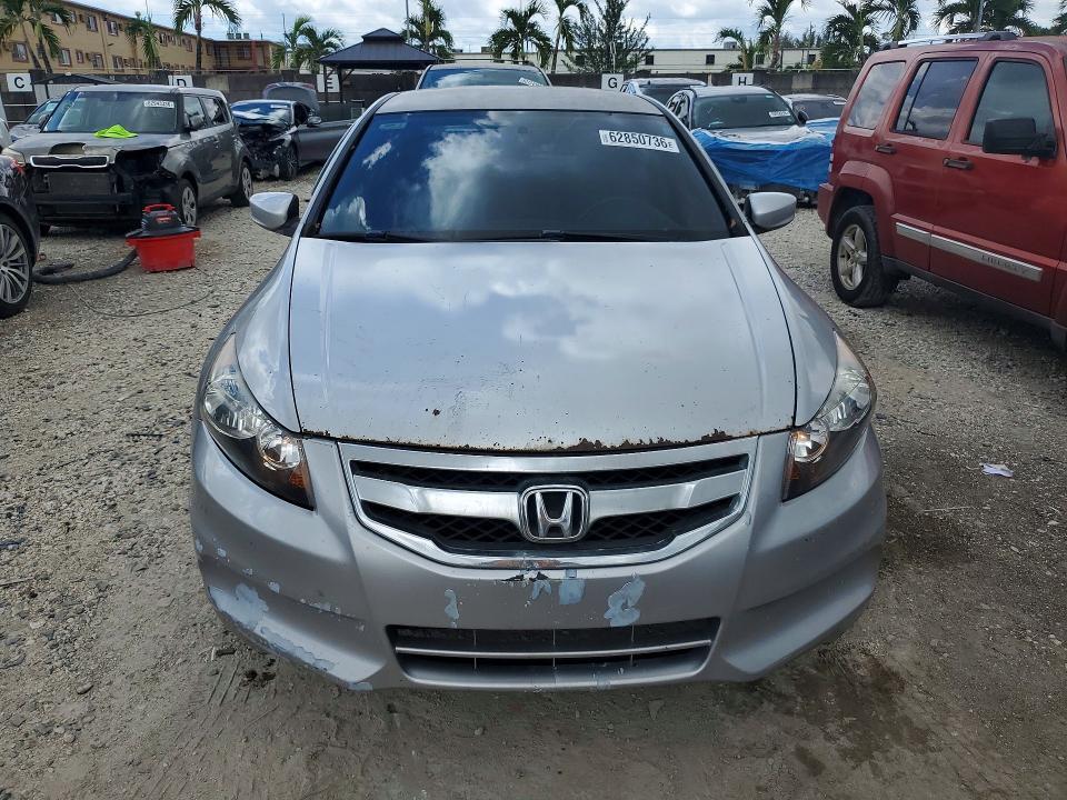 1HGCP2F64BA025711 2011 HONDA ACCORD photo no. 5