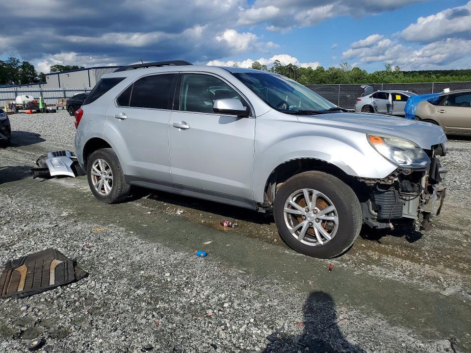 2017 CHEVROLET EQUINOX LT — Фото 4 из 12