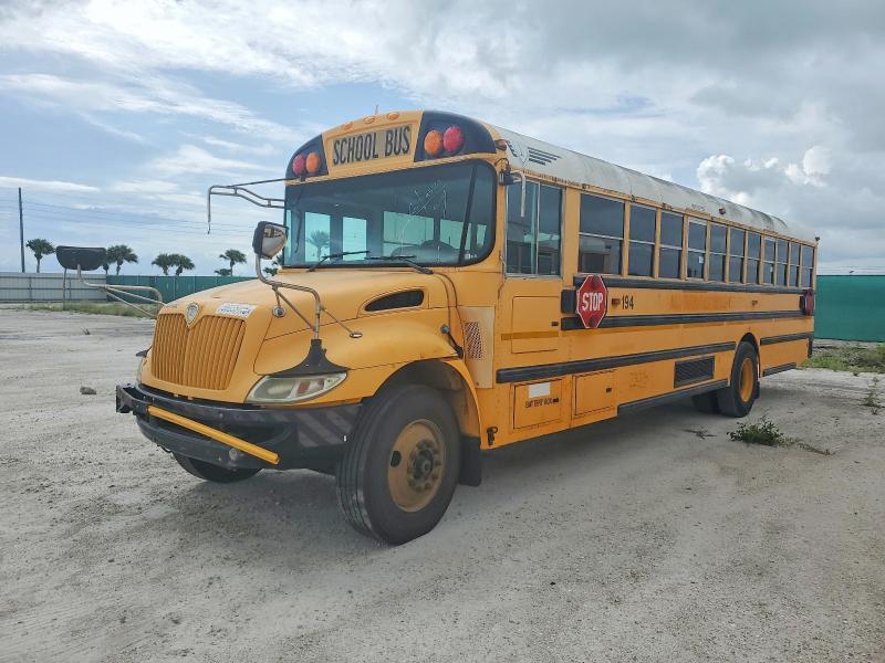 2013 IC CORPORATION CE SERIES SCHOOL - SCHOOL BUS — Фото 2 из 10