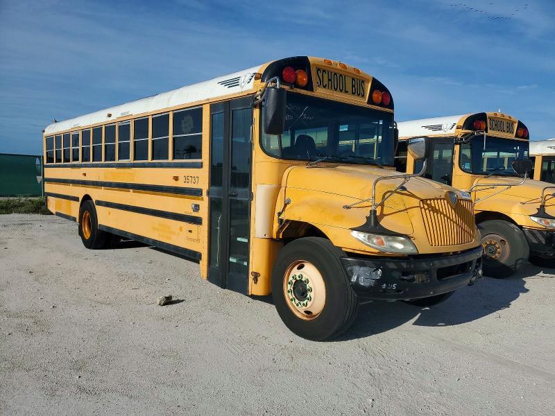 2013 IC CORPORATION CE SERIES SCHOOL - SCHOOL BUS