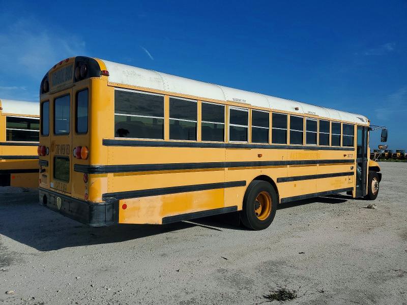 2013 IC CORPORATION CE SERIES SCHOOL - SCHOOL BUS — Фото 4 из 10