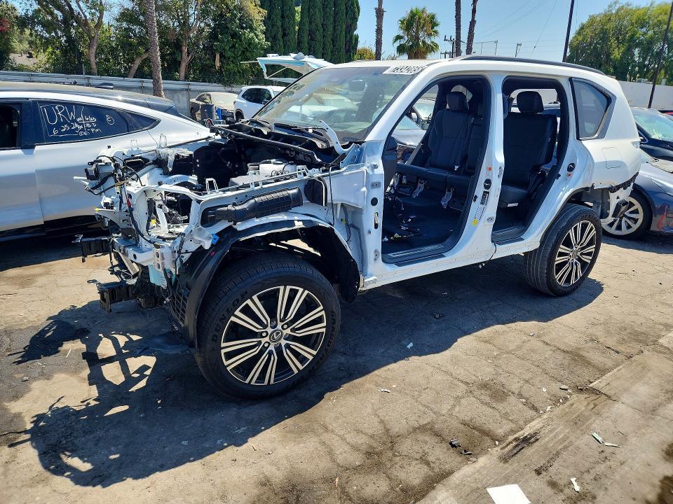 2025 LEXUS LX 600 JTJGB7CX0S4082413