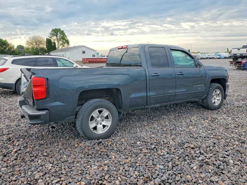 1GCVKREC6HZ267156 2017 CHEVROLET SILVERADO photo no. 3