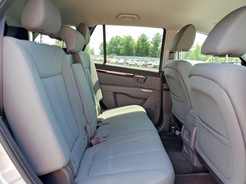 2011 HYUNDAI SANTA FE GLS — Фото 11 из 13