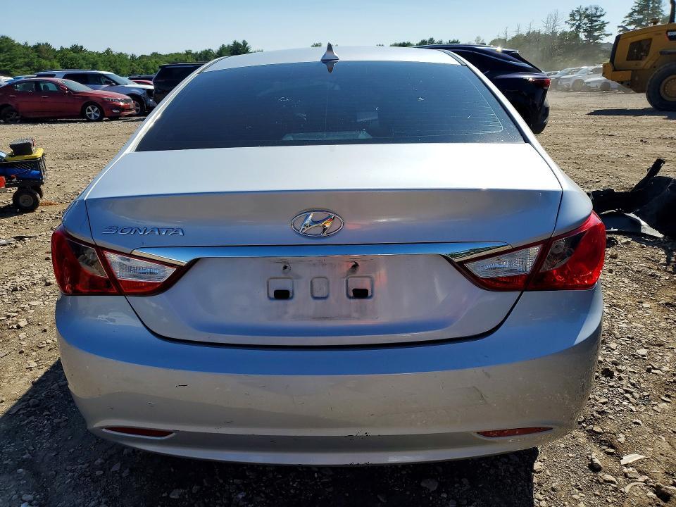 2011 HYUNDAI SONATA GLS — Фото 6 из 12