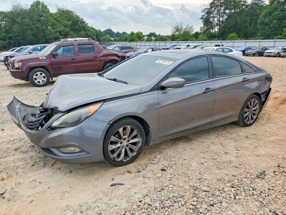 2011 HYUNDAI SONATA SE
