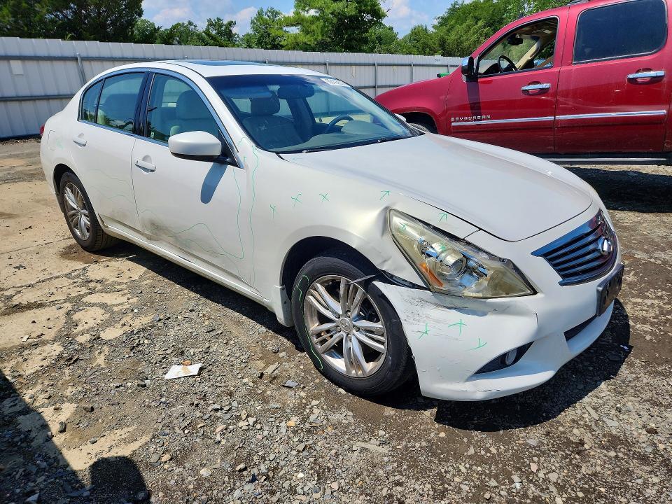 2011 INFINITI G37 SEDAN X — Фото 4 из 12
