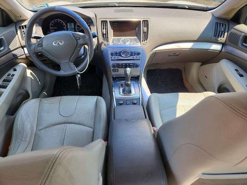 2011 INFINITI G37 SEDAN X — Фото 8 из 12