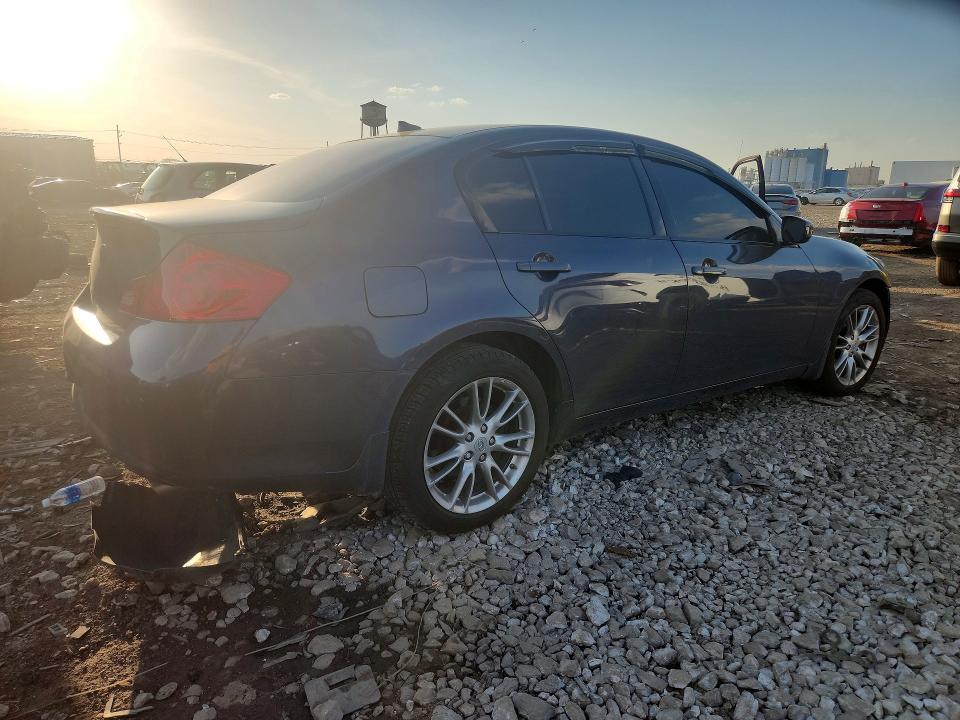2011 INFINITI G37 SEDAN X — Фото 3 из 13