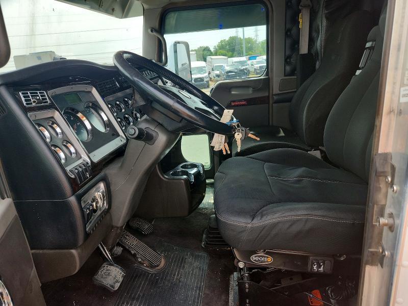 2013 KENWORTH CONSTRUCTI - SEMI TRUCK — Фото 7 из 13