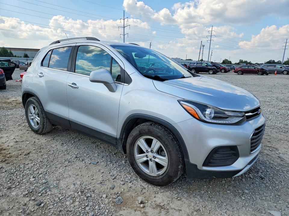 KL7CJLSB7HB090058 2017 CHEVROLET TRAX photo no. 4